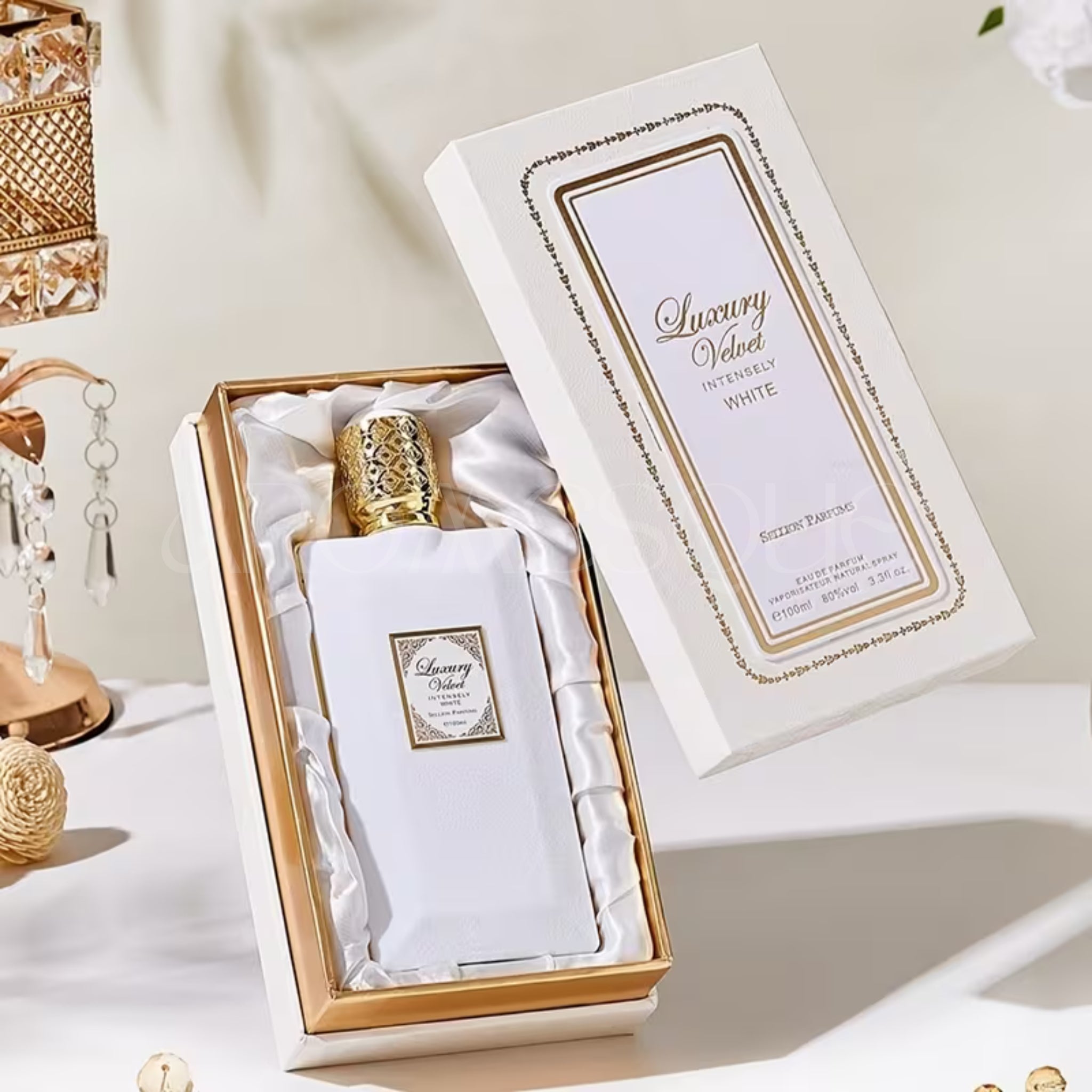 Luxury Velvet Intensely White